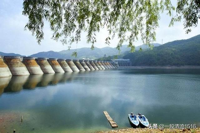 给大家普及下清淤工程施工方案学习教程免费下载清淤工程现场实拍视频
