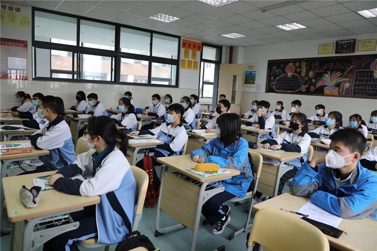 给大家普及下人生观论文学习教程免费下载关于人生观的论文